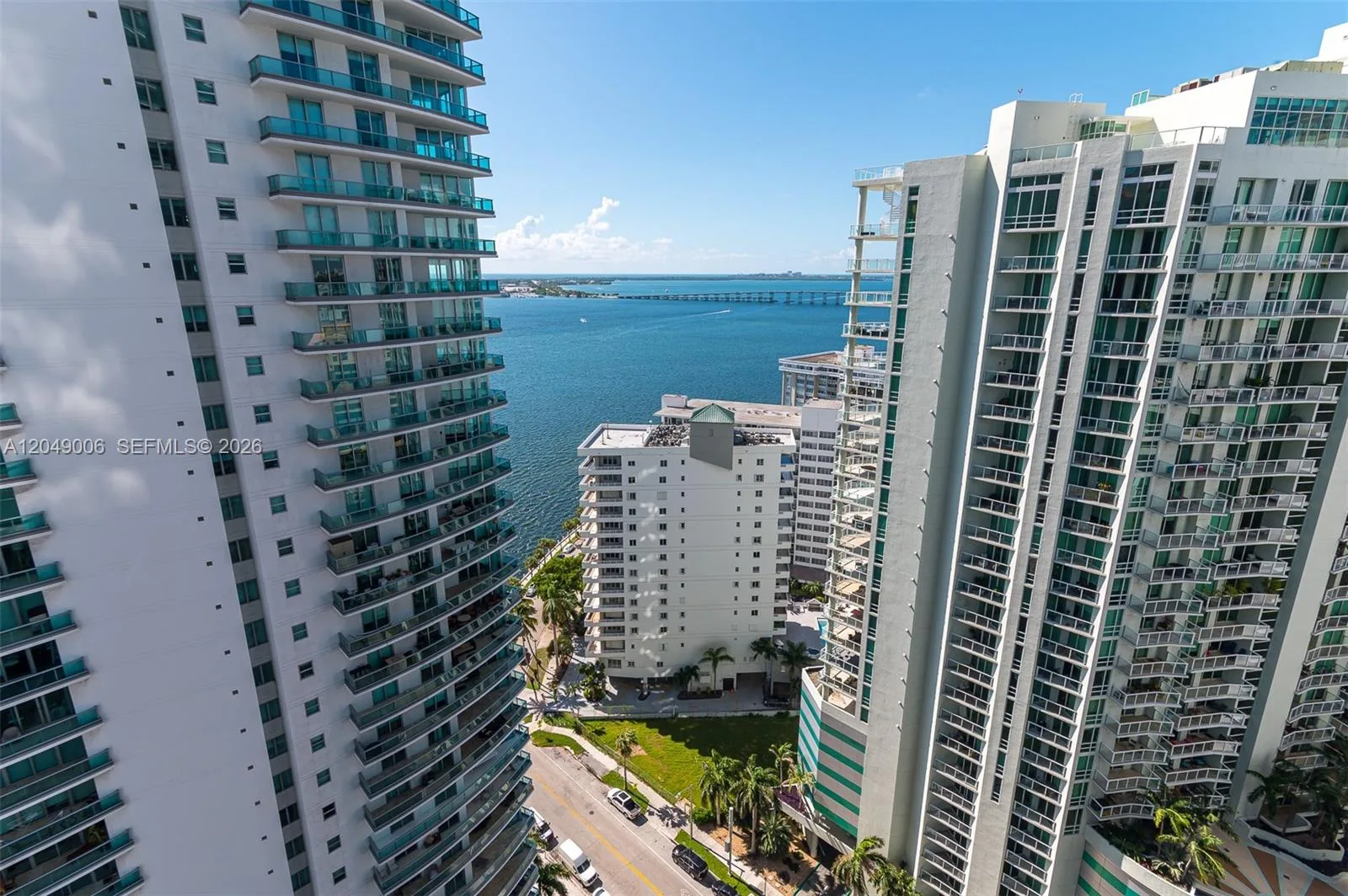 1300 Brickell Bay Dr # 2509, Miami, FL 33131 photo 10
