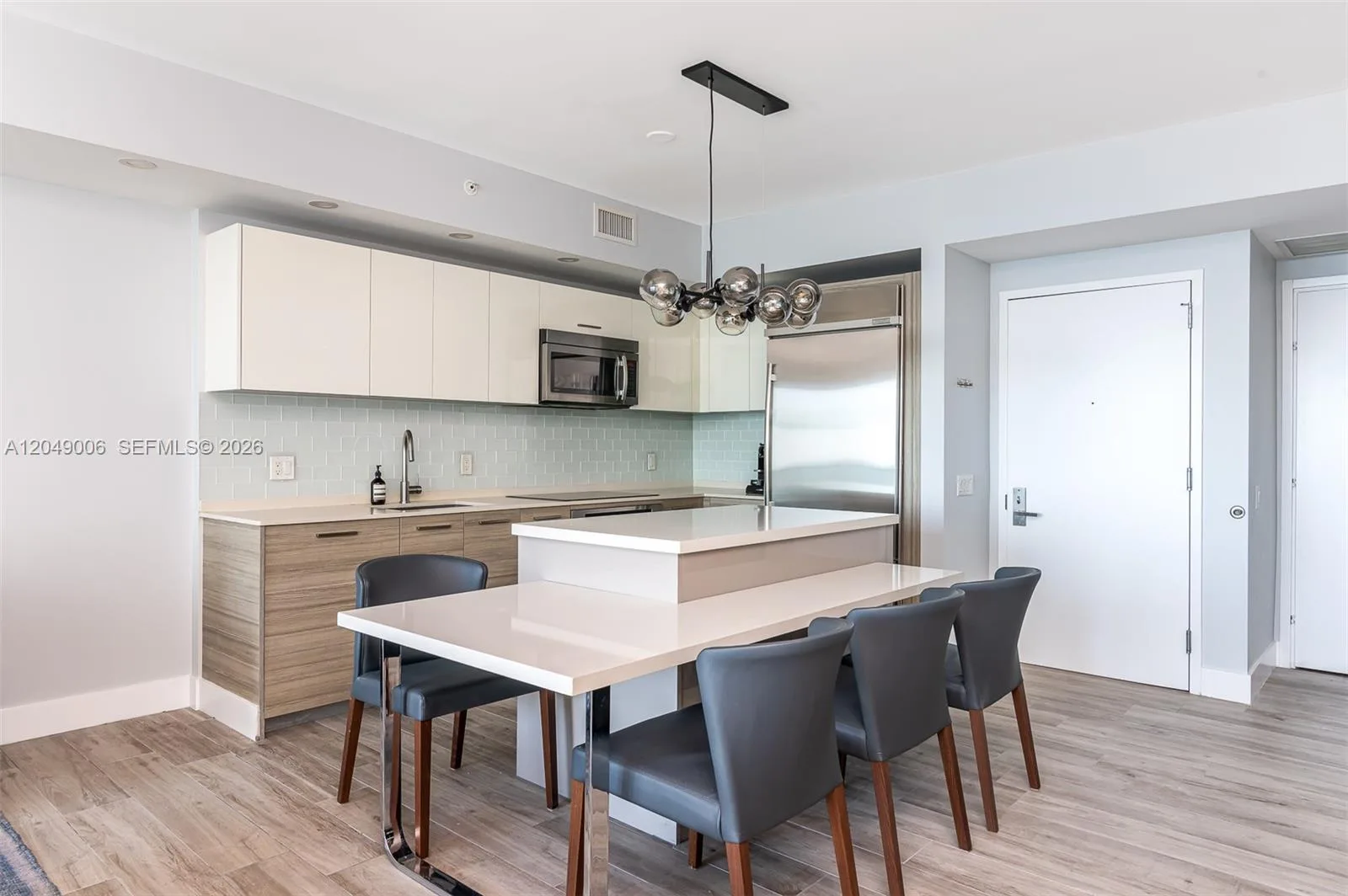 1300 Brickell Bay Dr # 2509, Miami, FL 33131 photo 11