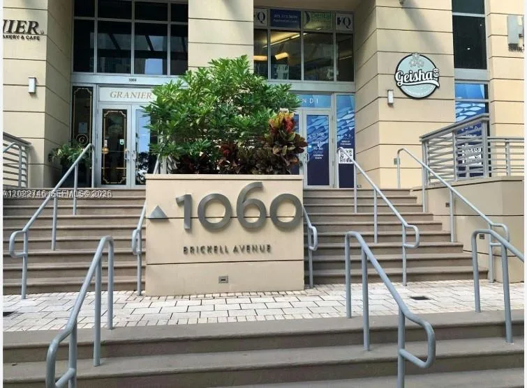 1060 Brickell Ave # 2201, Miami, FL 33131