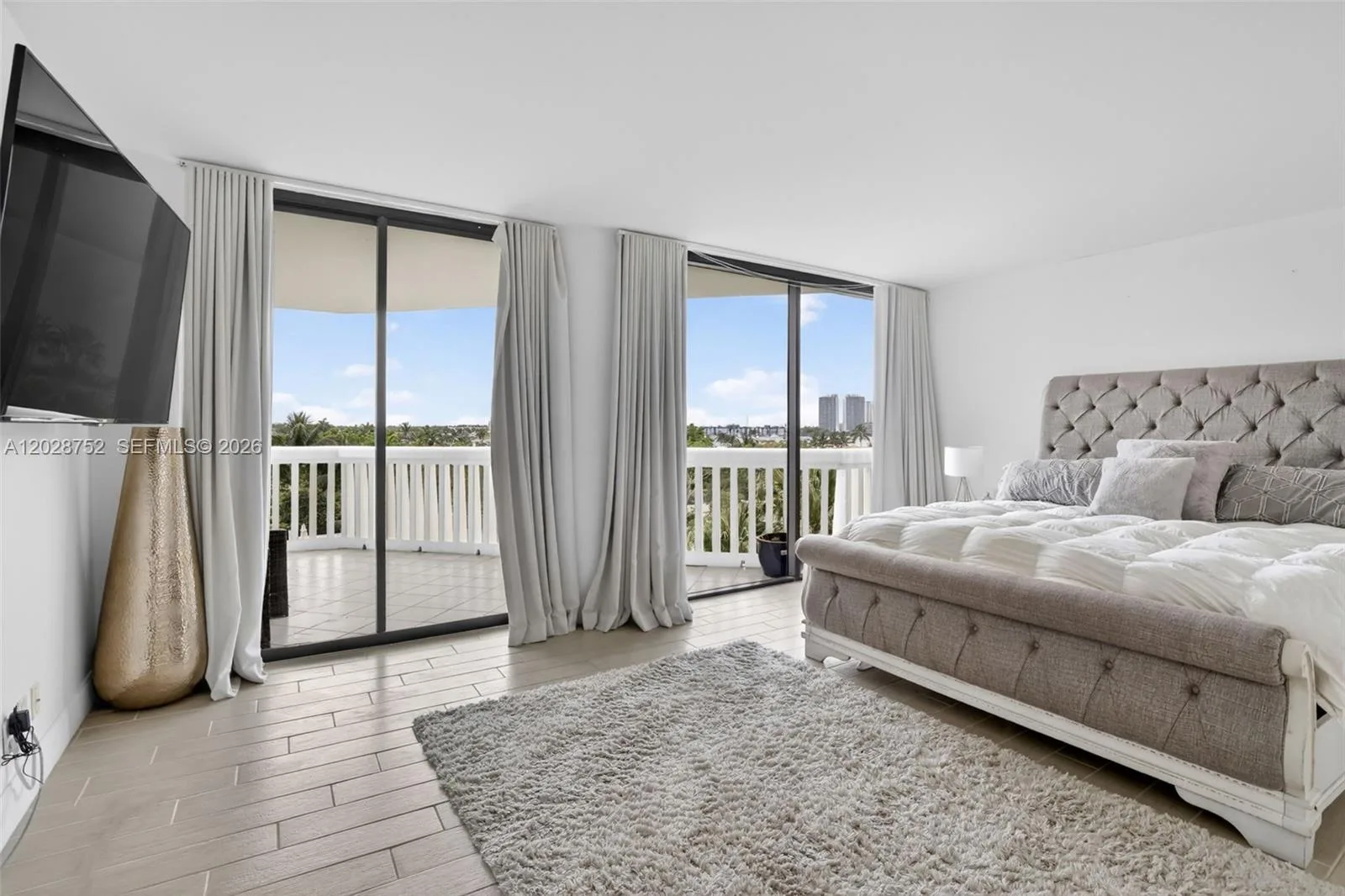 1000 Island Blvd # 503, Aventura, FL 33160 photo 11