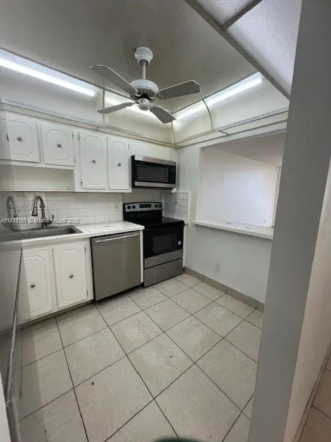 13499 Biscayne Blvd # 602, North Miami, FL 33181 photo 12