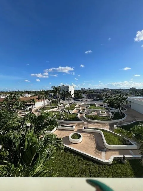 13499 Biscayne Blvd # 602, North Miami, FL 33181 photo 9