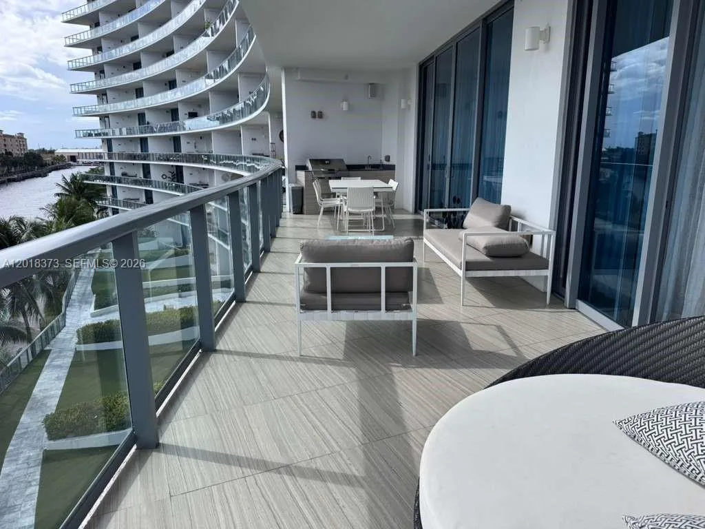 3250 NE 188th St # 408, Aventura, FL 33180 photo 5