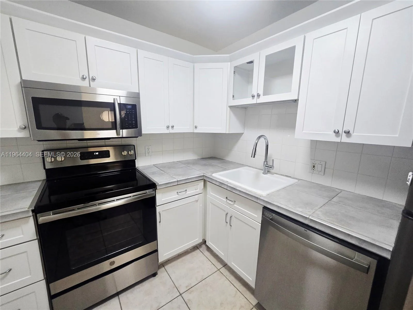 800 West Ave # 240, Miami Beach, FL 33139 photo 2