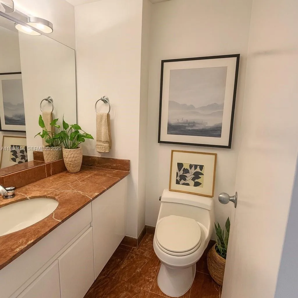 888 Brickell Key Dr # 806, Miami, FL 33131 photo 7