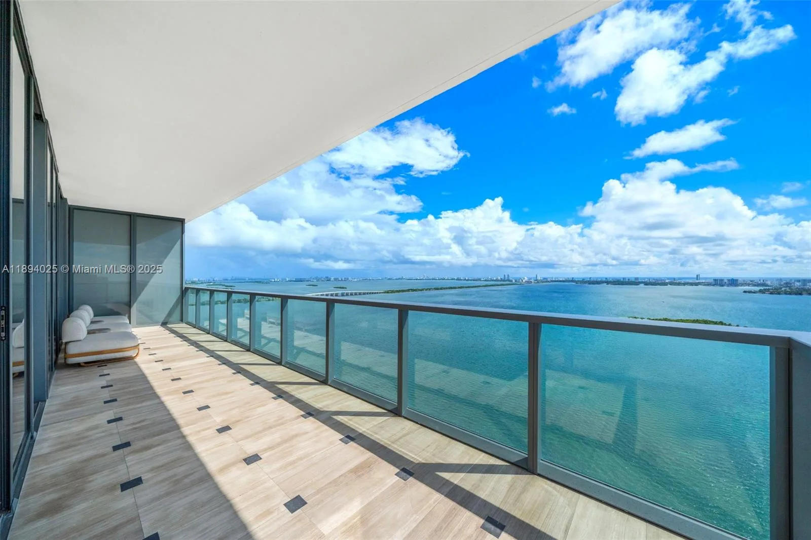 788 NE 23rd St # 3301, Miami, FL 33137 photo 2