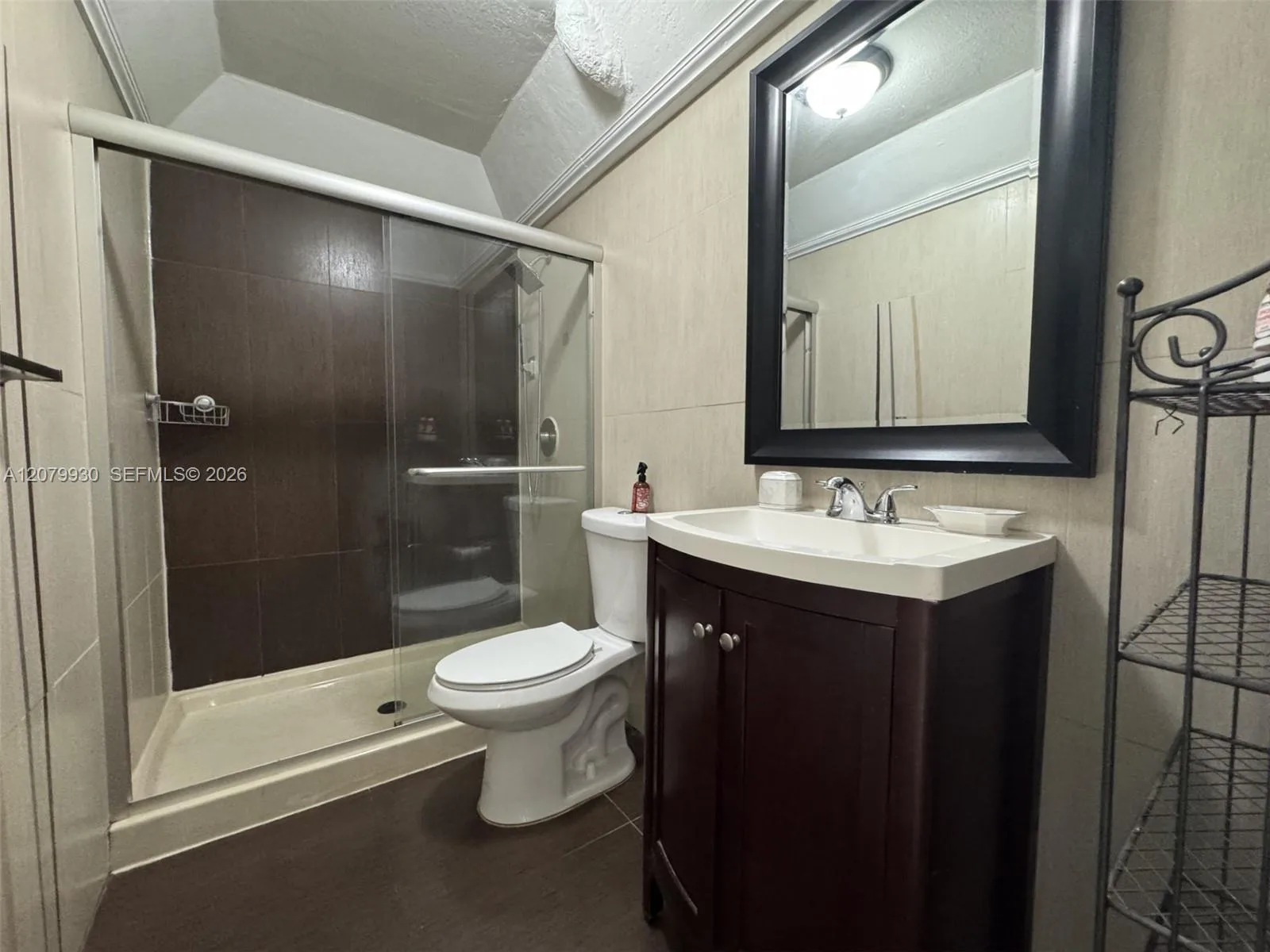 7010 NW 186th St # 5-107, Hialeah, FL 33015 photo 9
