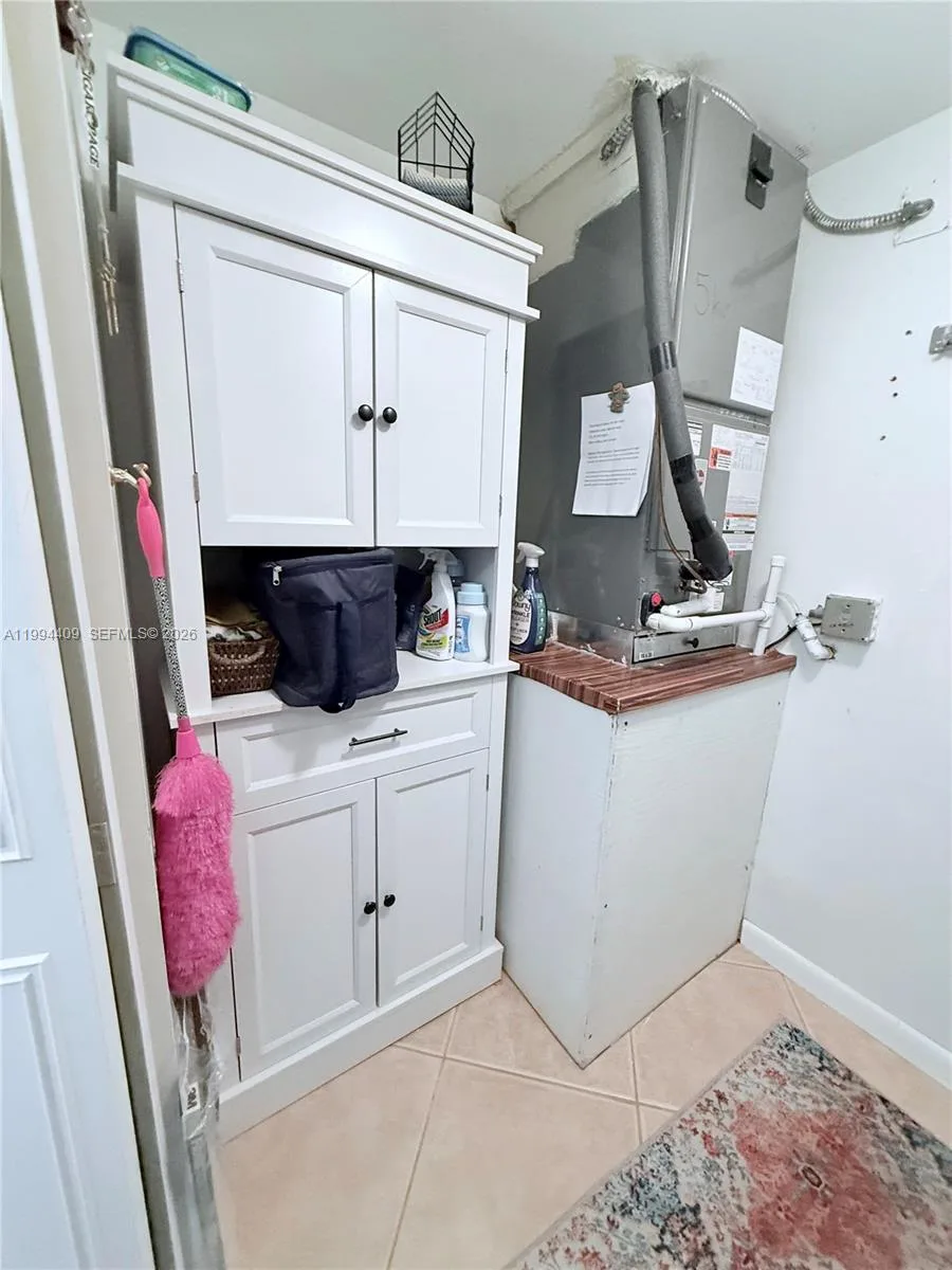 340 Pine Ridge Cir # C-1, Green Acres, FL 33463 photo 4