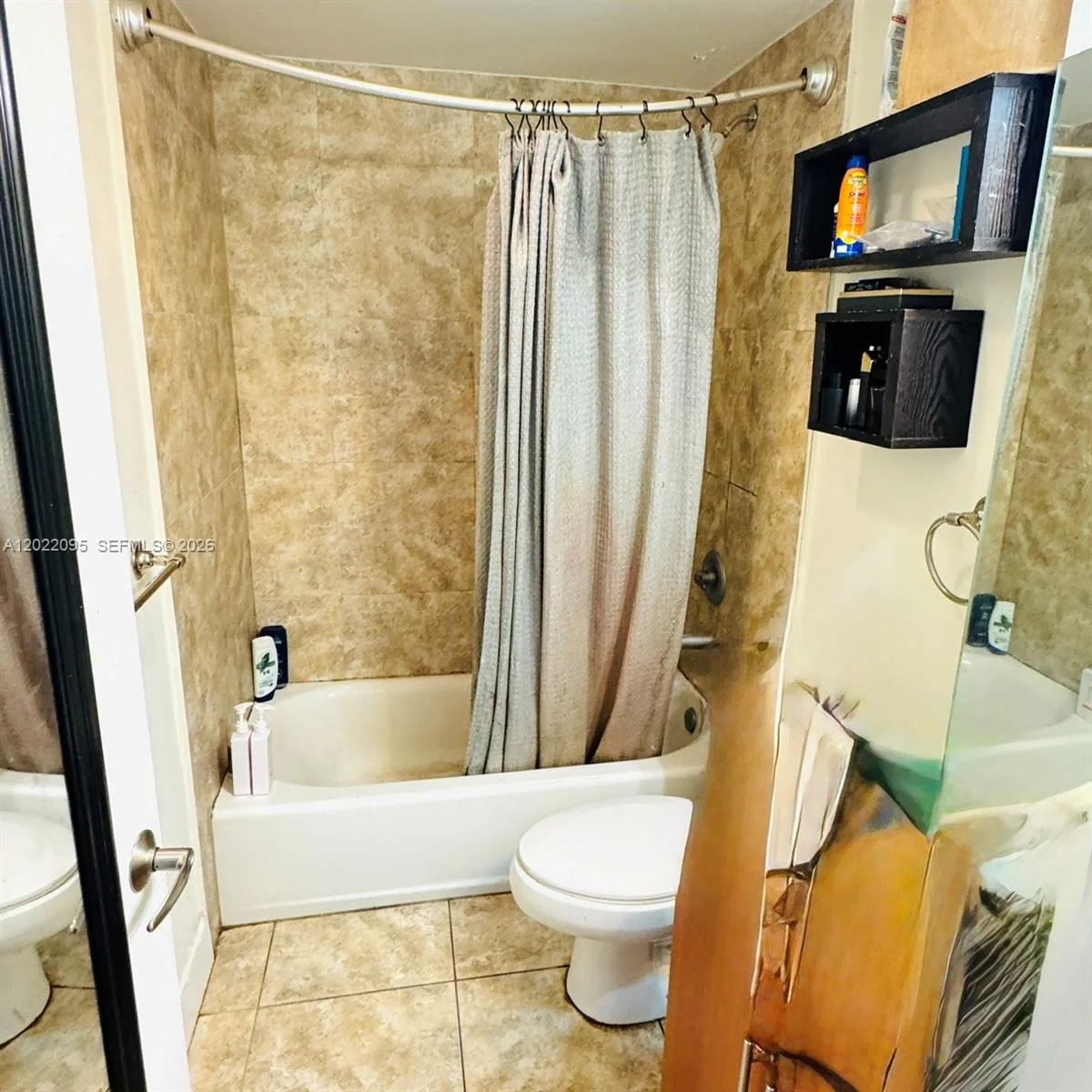 7501 E Treasure Dr # 7R, North Bay Village, FL 33141 photo 12