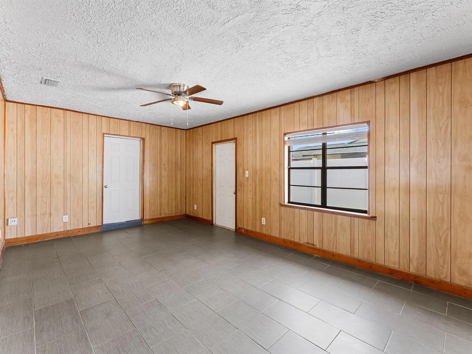 304 8th Avenue SW, Vero Beach, FL 32962 photo 9