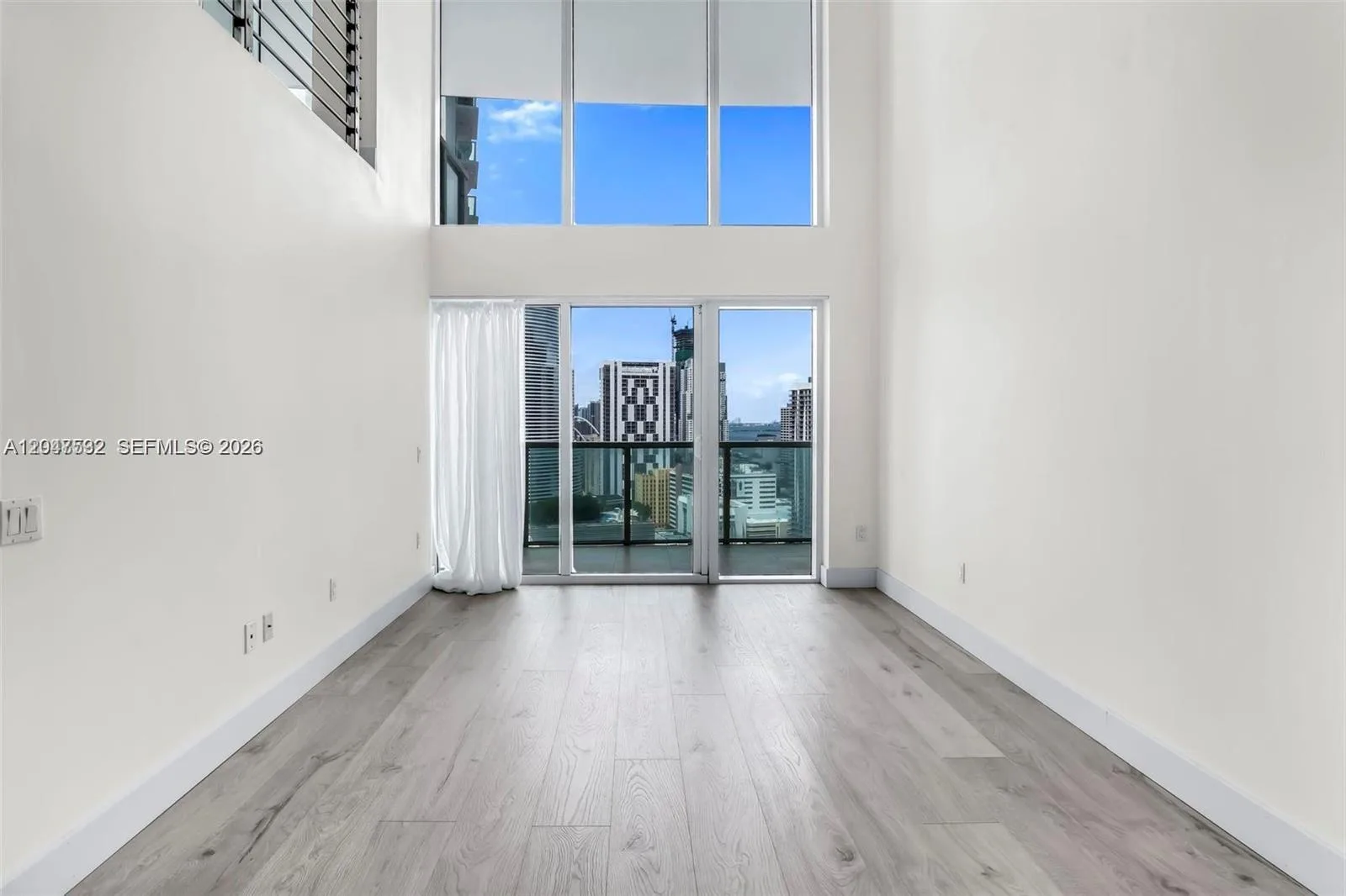 41 SE 5th St # 1709, Miami, FL 33131 photo 3