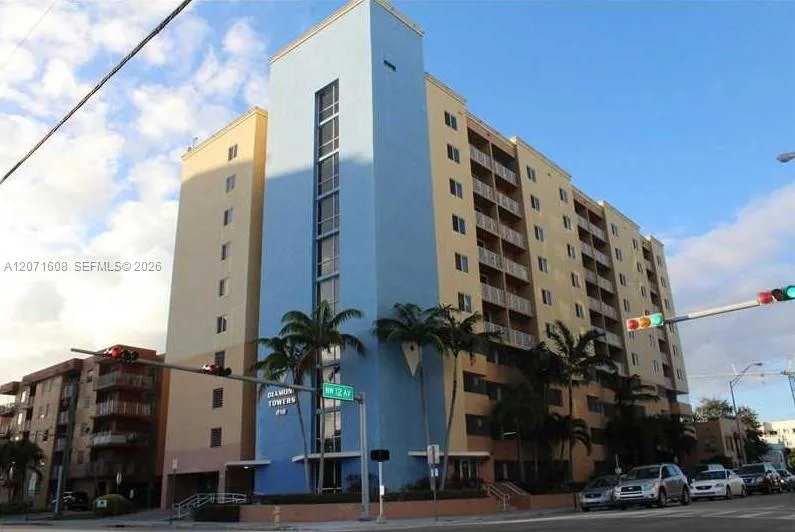 218 NW 12th Ave # 802, Miami, FL 33128