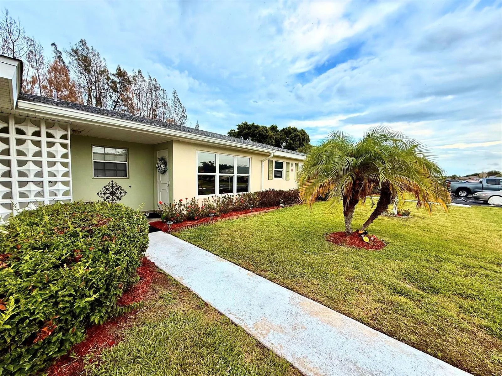 916 Savannas Point Drive # Unit b, Fort Pierce, FL 34982