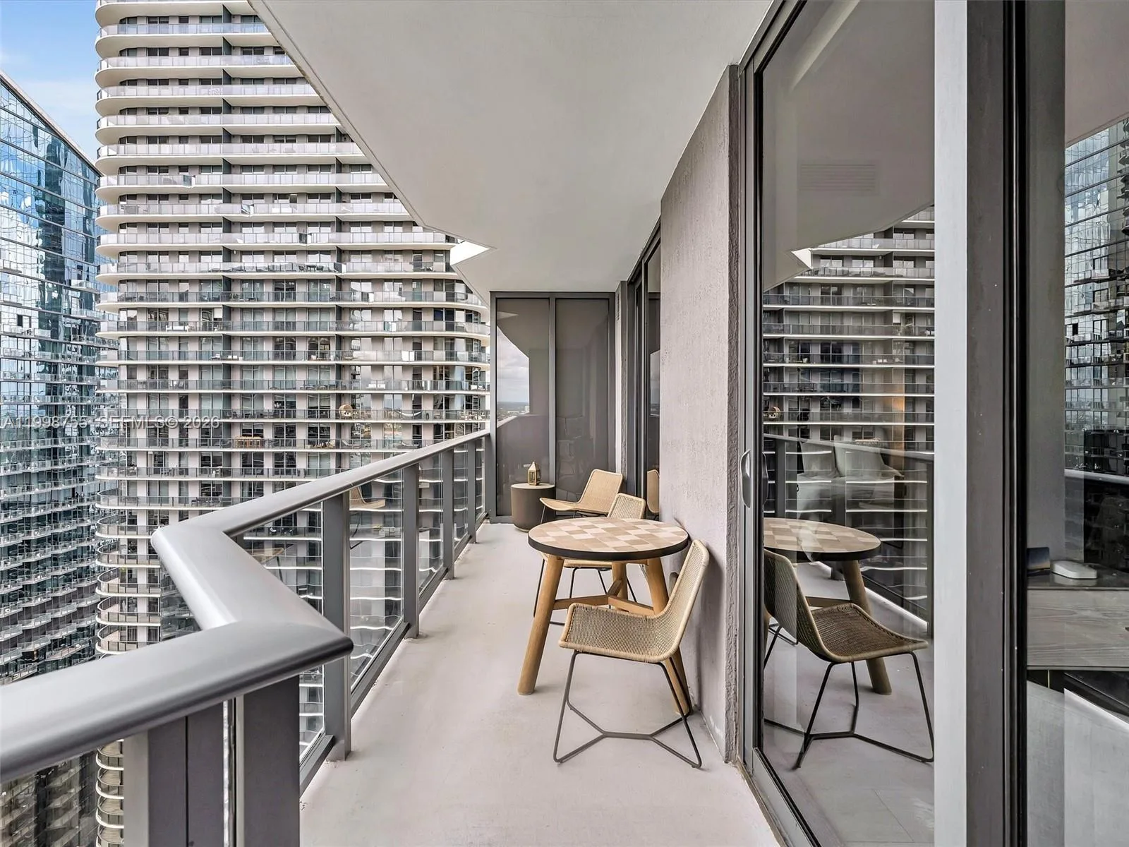 45 SW 9th St # 3609, Miami, FL 33130 photo 12