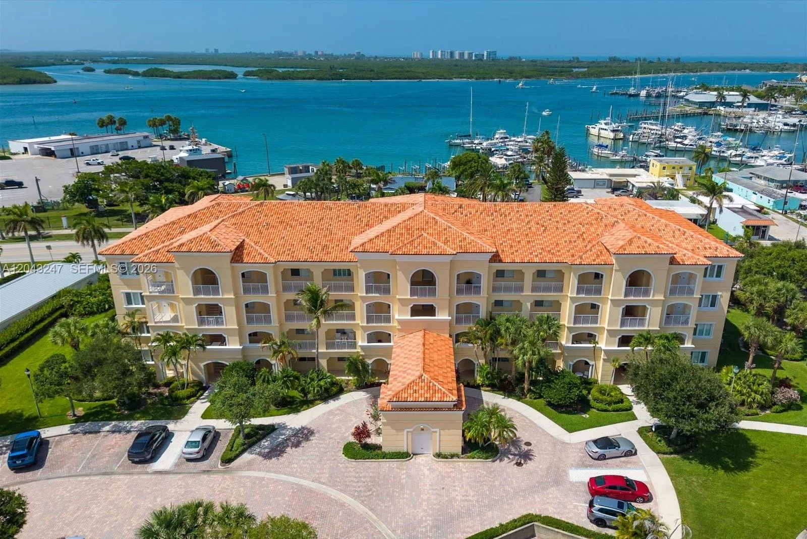 38 Harbour Isle Dr E # Unit 104, Fort Pierce, FL 34949
