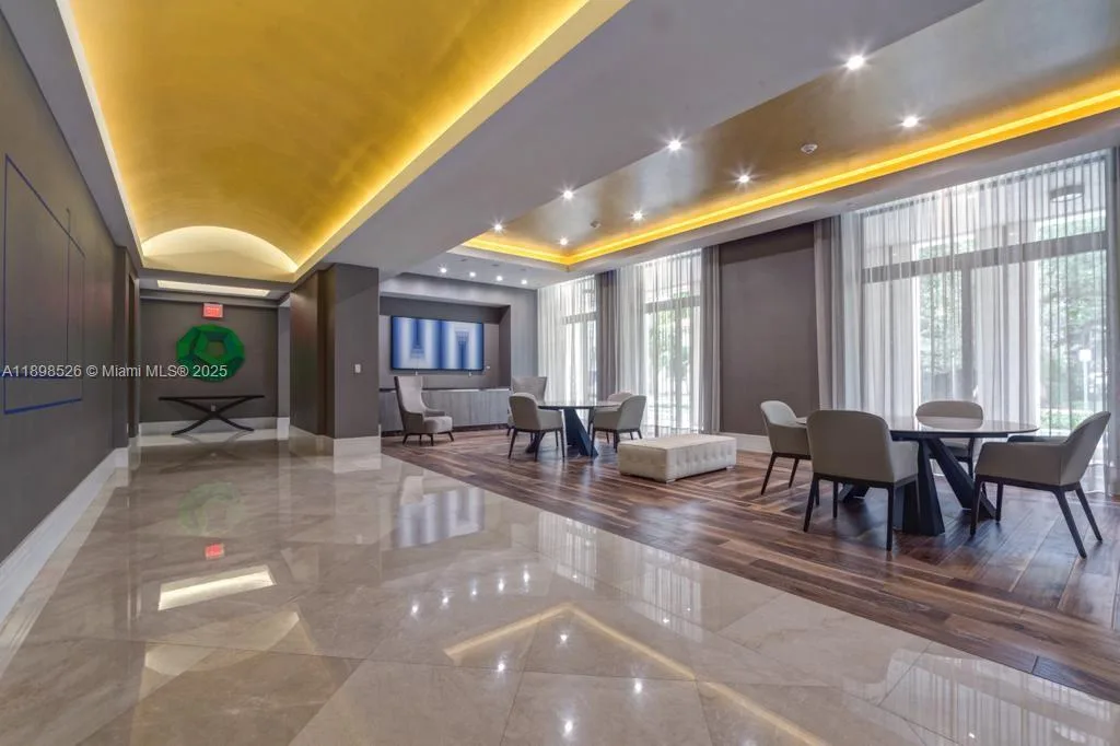 718 Valencia Ave # 202, Coral Gables, FL 33134 photo 6