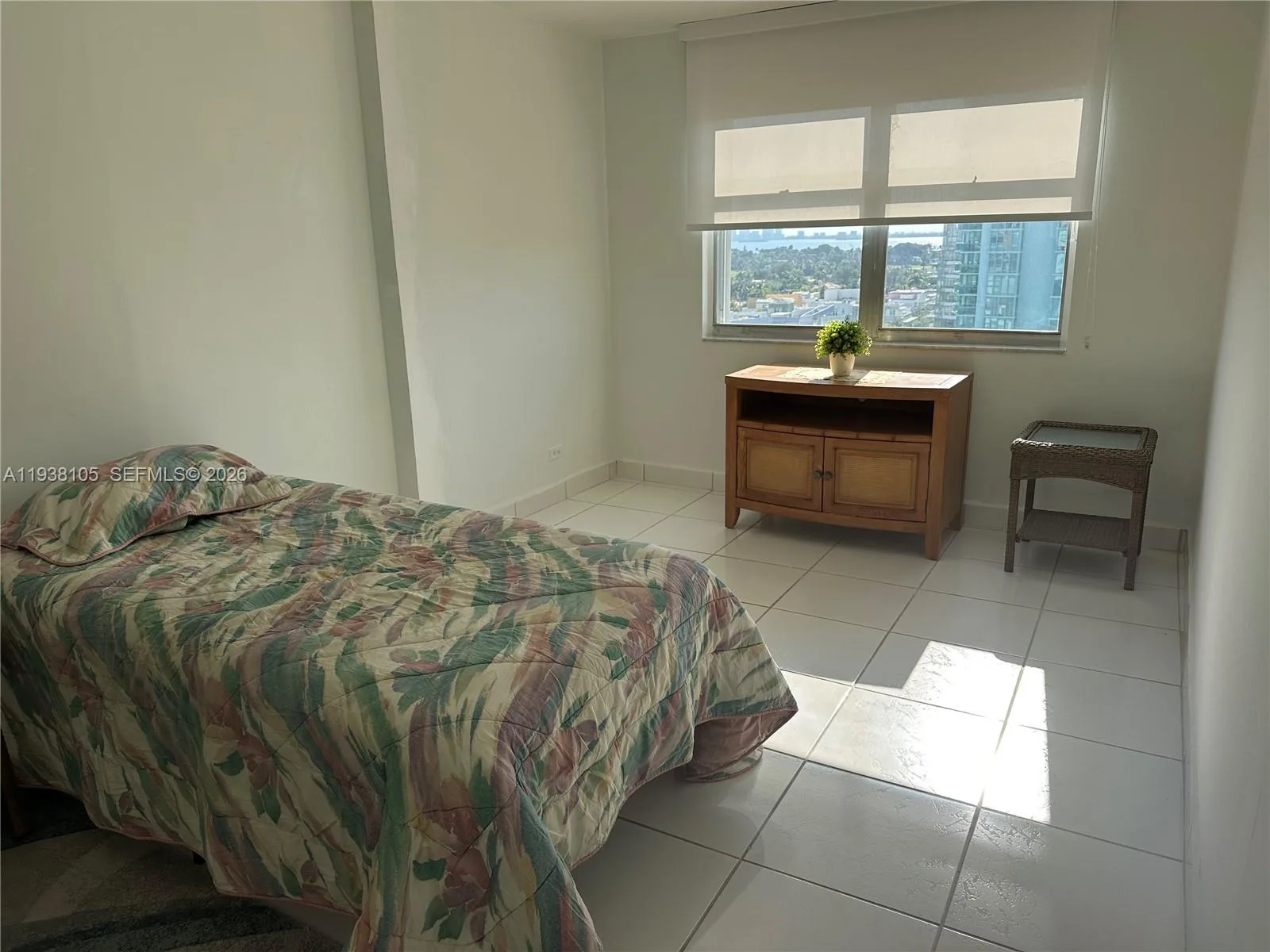 6039 Collins Ave # 1434, Miami Beach, FL 33140 photo 12