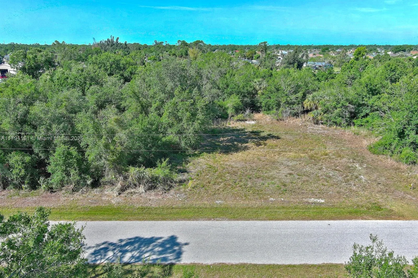 11117 1st Ave, Punta Gorda, FL 33955 photo 2