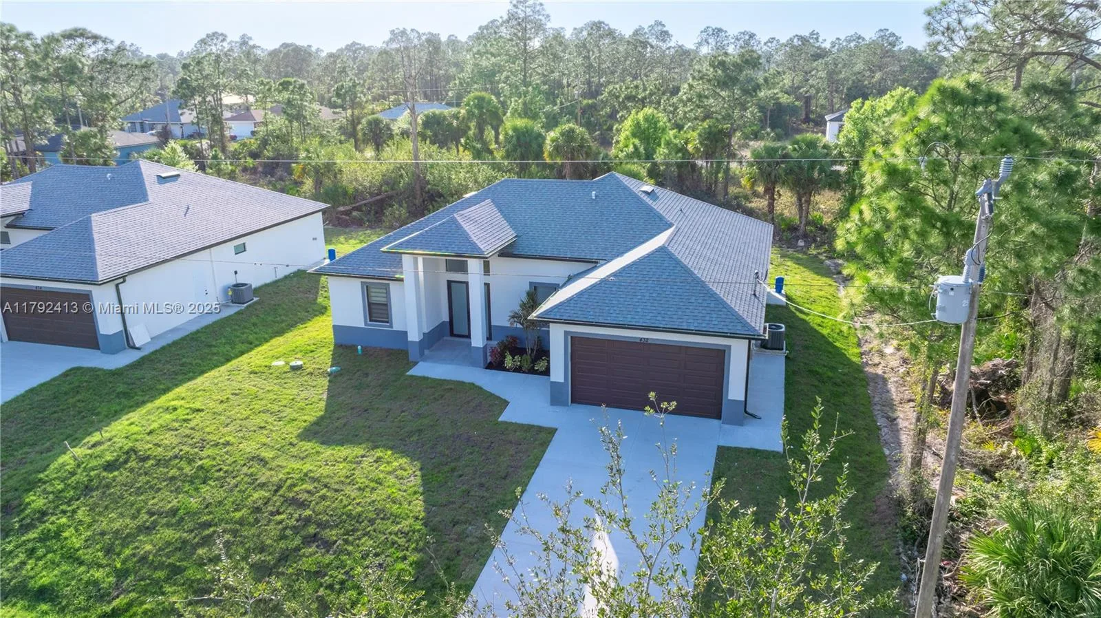 432 Mallory Ave S, Lehigh Acres, FL 33974 photo 3