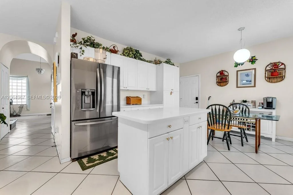 15887 NW 11th St, Pembroke Pines, FL 33028 photo 9