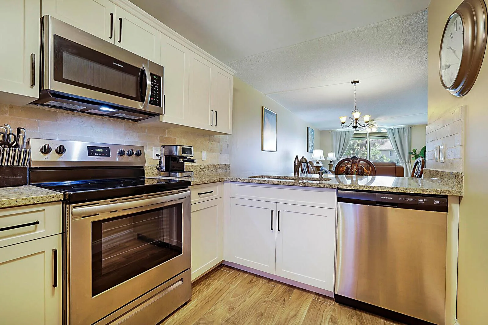 2541 Aragon Boulevard # 202, Sunrise, FL 33322