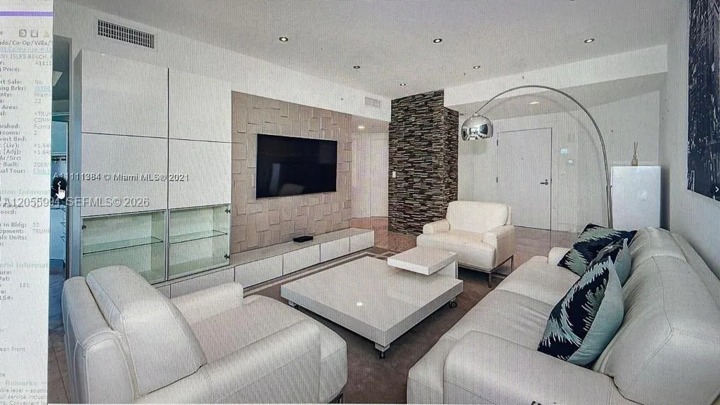 18201 Collins Ave # 1101, Sunny Isles Beach, FL 33160 photo 3