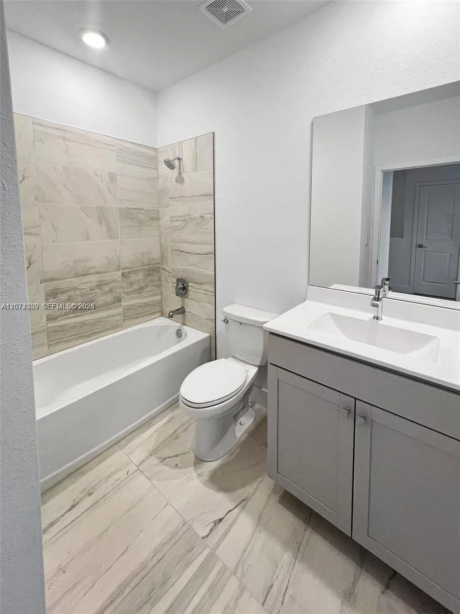 17025 SW 1st Street, Pembroke Pines, FL 33027 photo 9
