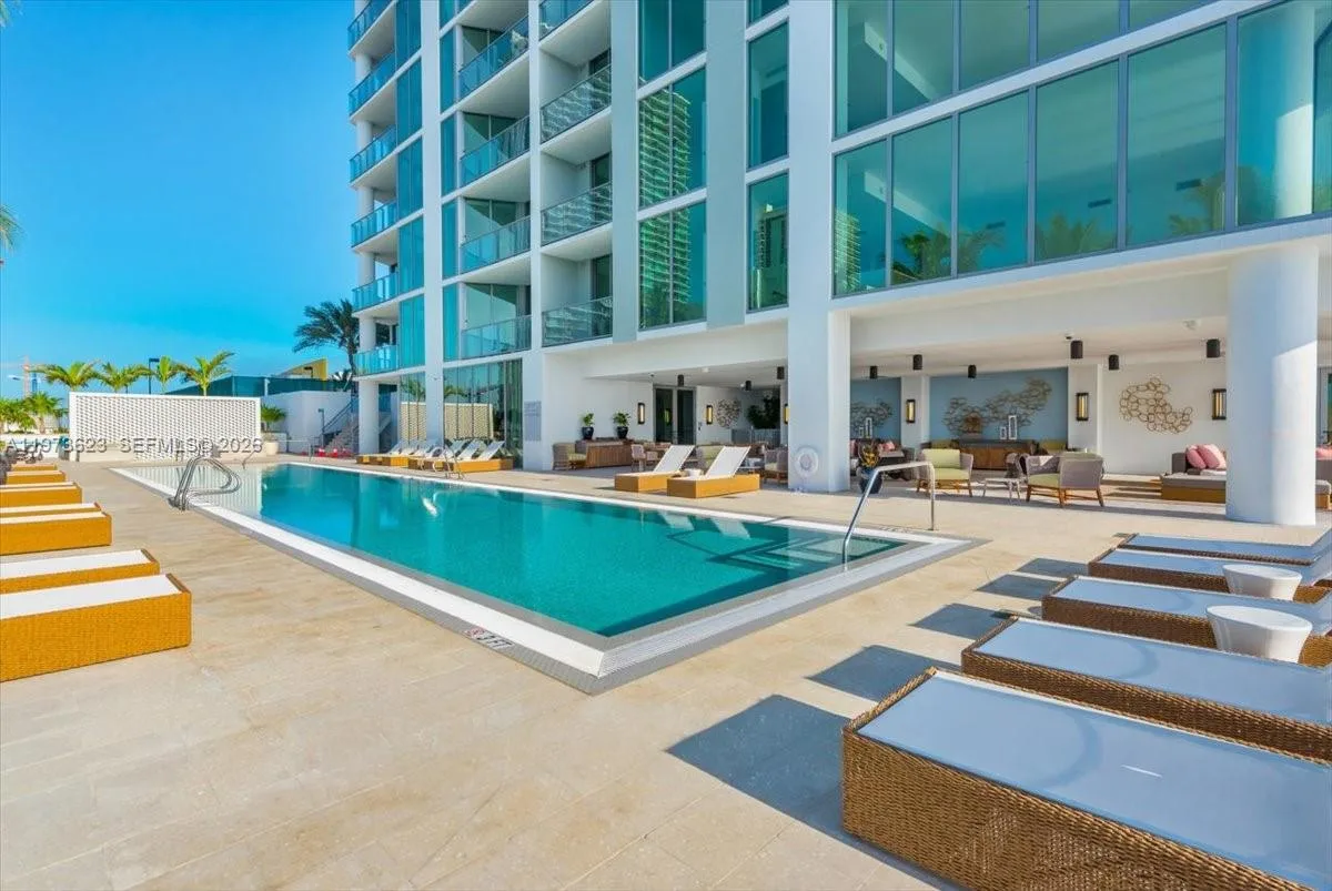 2900 NE 7th Ave # 3004, Miami, FL 33137 photo 4