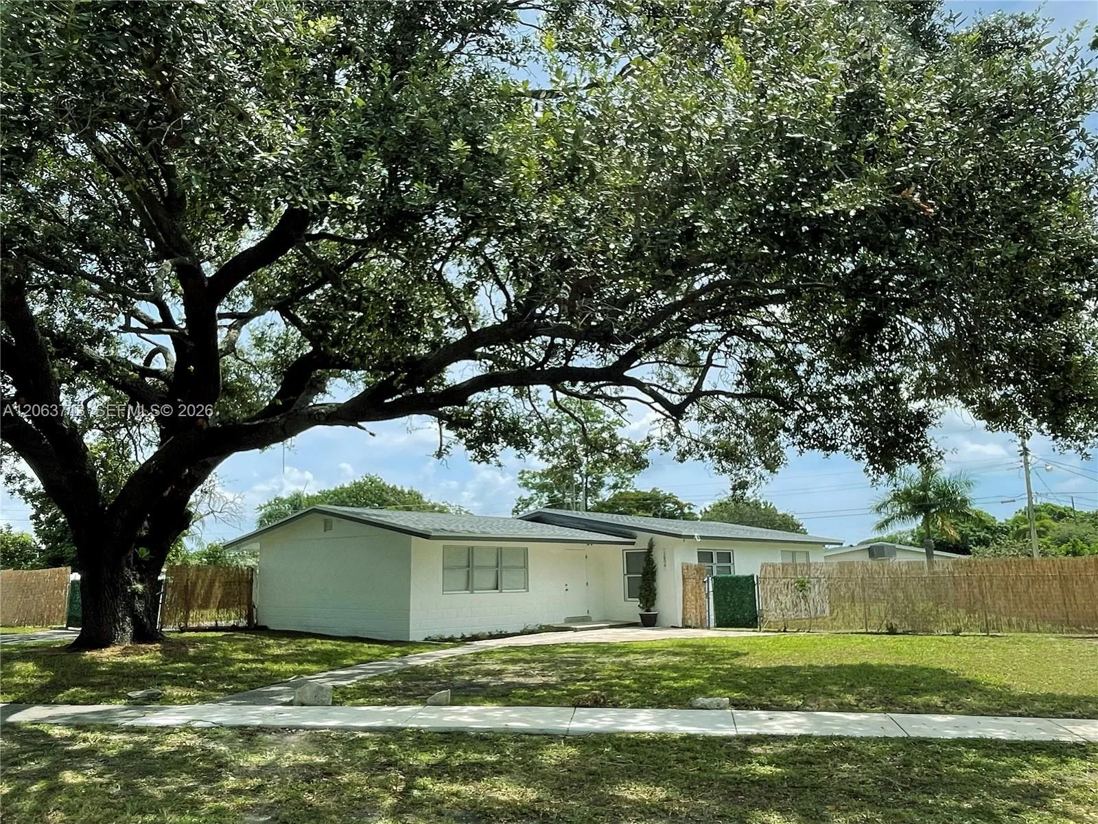 1606 NW 12th Ave, Fort Lauderdale, FL 33311 — zdjęcie 4