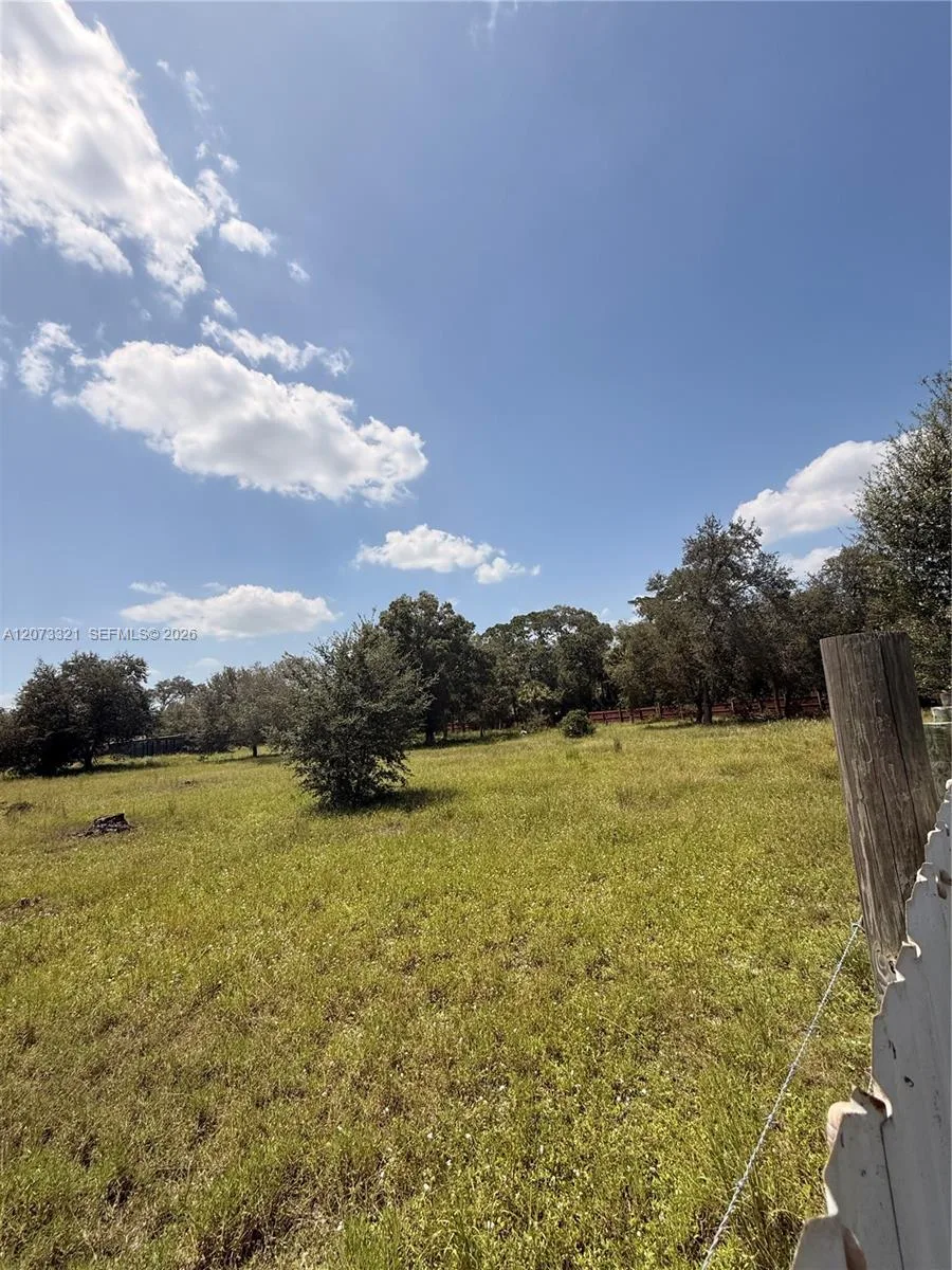 860 S Jasmine St, Clewiston, FL 33440 photo 2