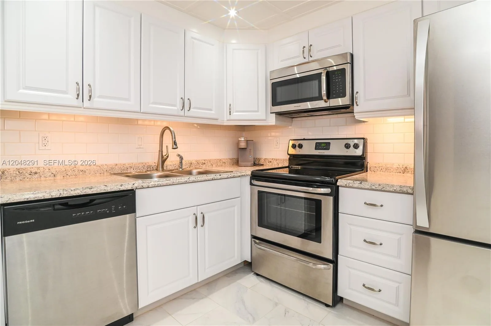 130 Cypress Club Dr # 324, Pompano Beach, FL 33060 photo 2