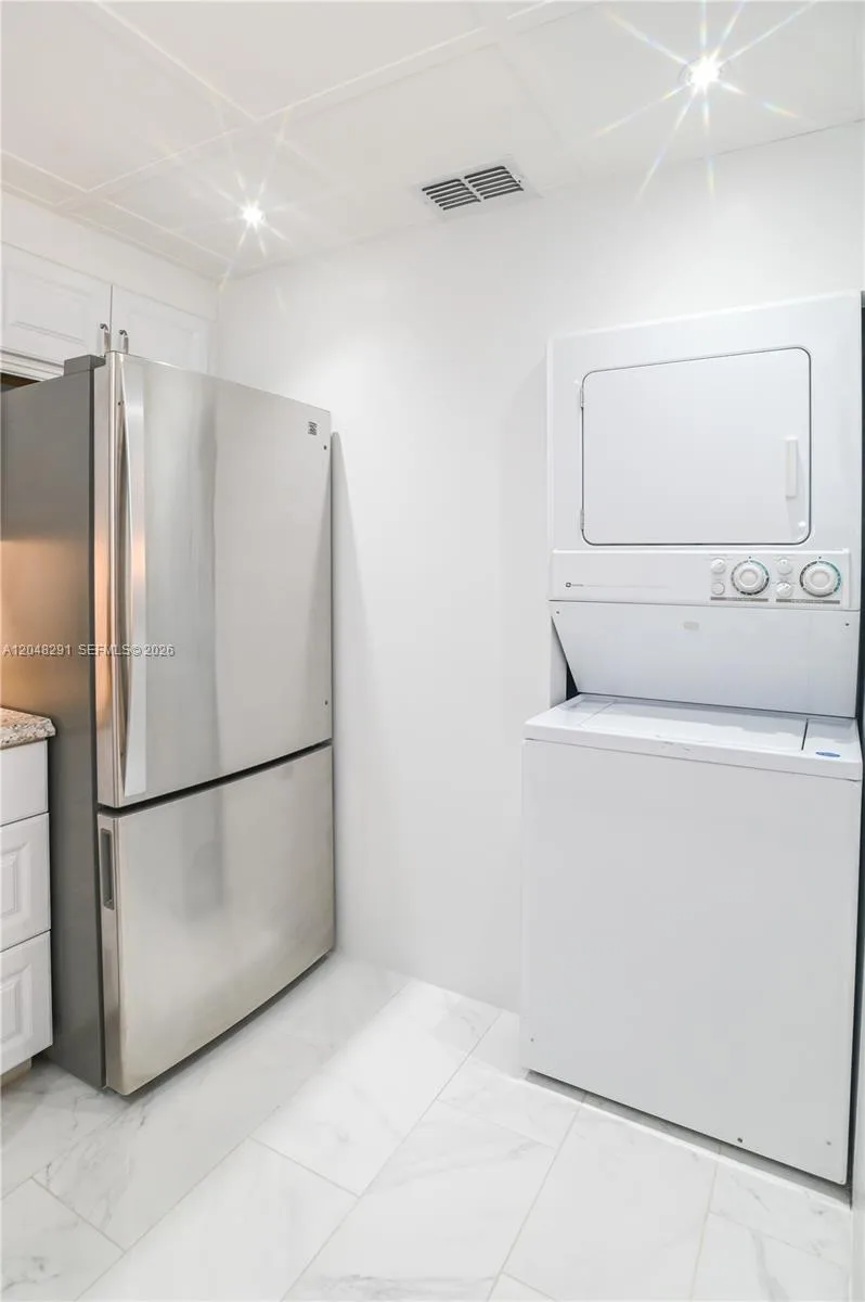 130 Cypress Club Dr # 324, Pompano Beach, FL 33060 photo 5