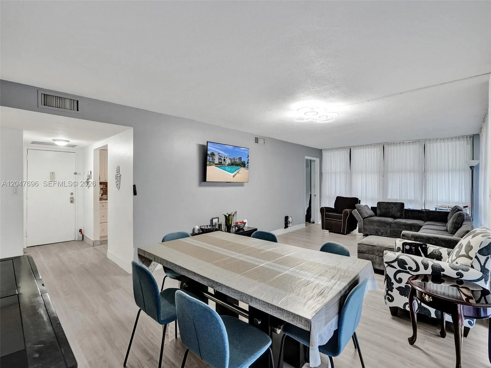 800 Parkview Dr # 131, Hallandale Beach, FL 33009 photo 6