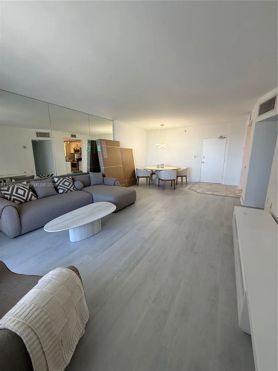 10275 Collins Ave # 420, Bal Harbour, FL 33154 photo 3