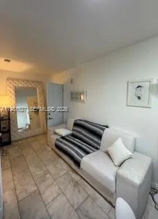 1526 Pennsylvania Ave # 15, Miami Beach, FL 33139 photo 3