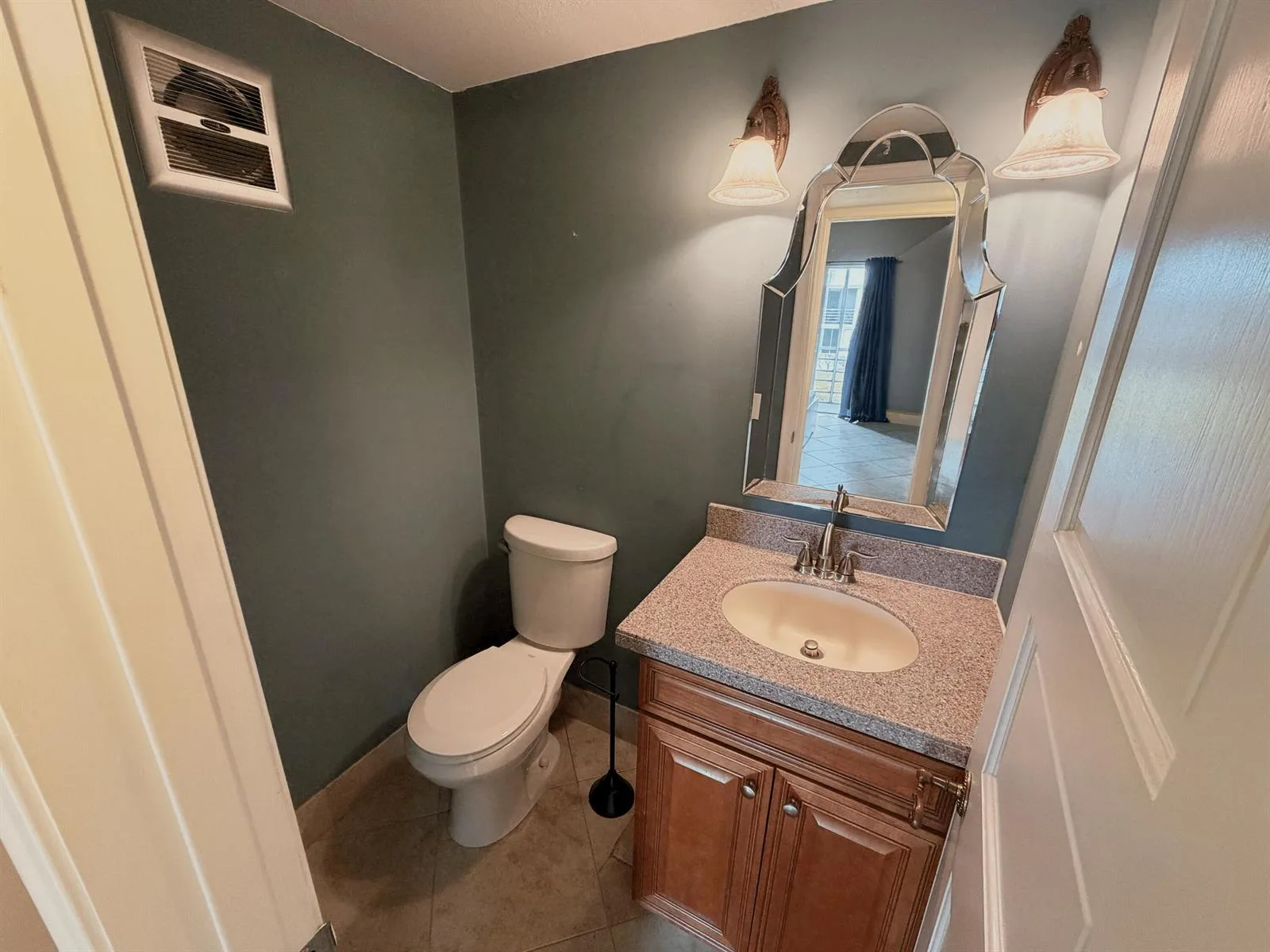 136 Coventry F, West Palm Beach, FL 33417 photo 10