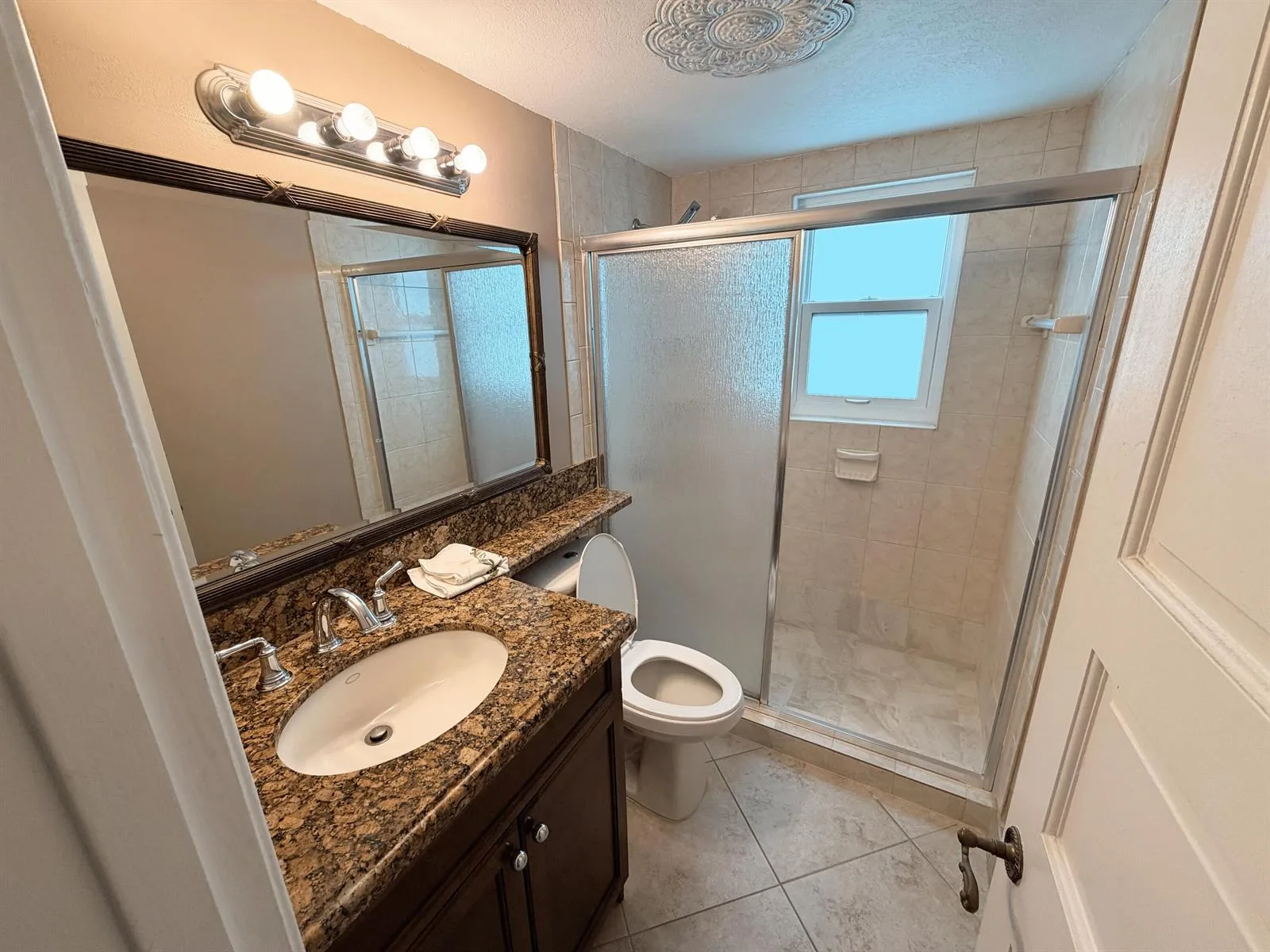 136 Coventry F, West Palm Beach, FL 33417 photo 7