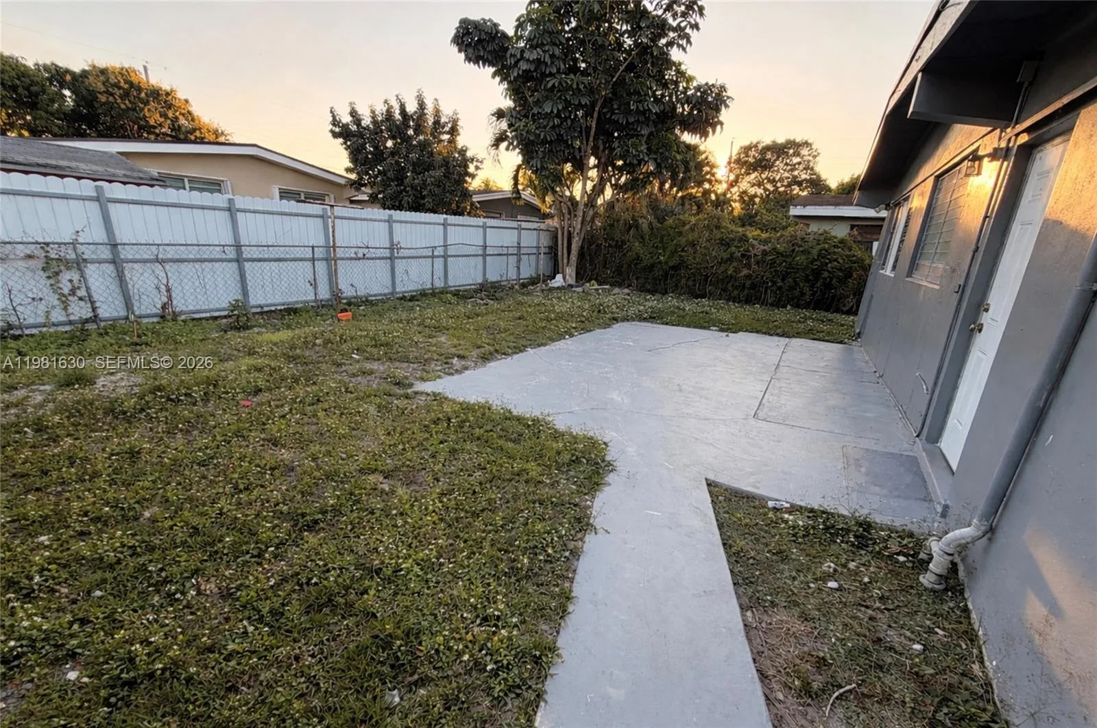 354 NE 173rd St, North Miami Beach, FL 33162 photo 8
