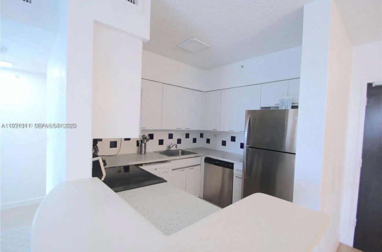 1500 Bay Road # 374S, Miami Beach, FL 33139 photo 6