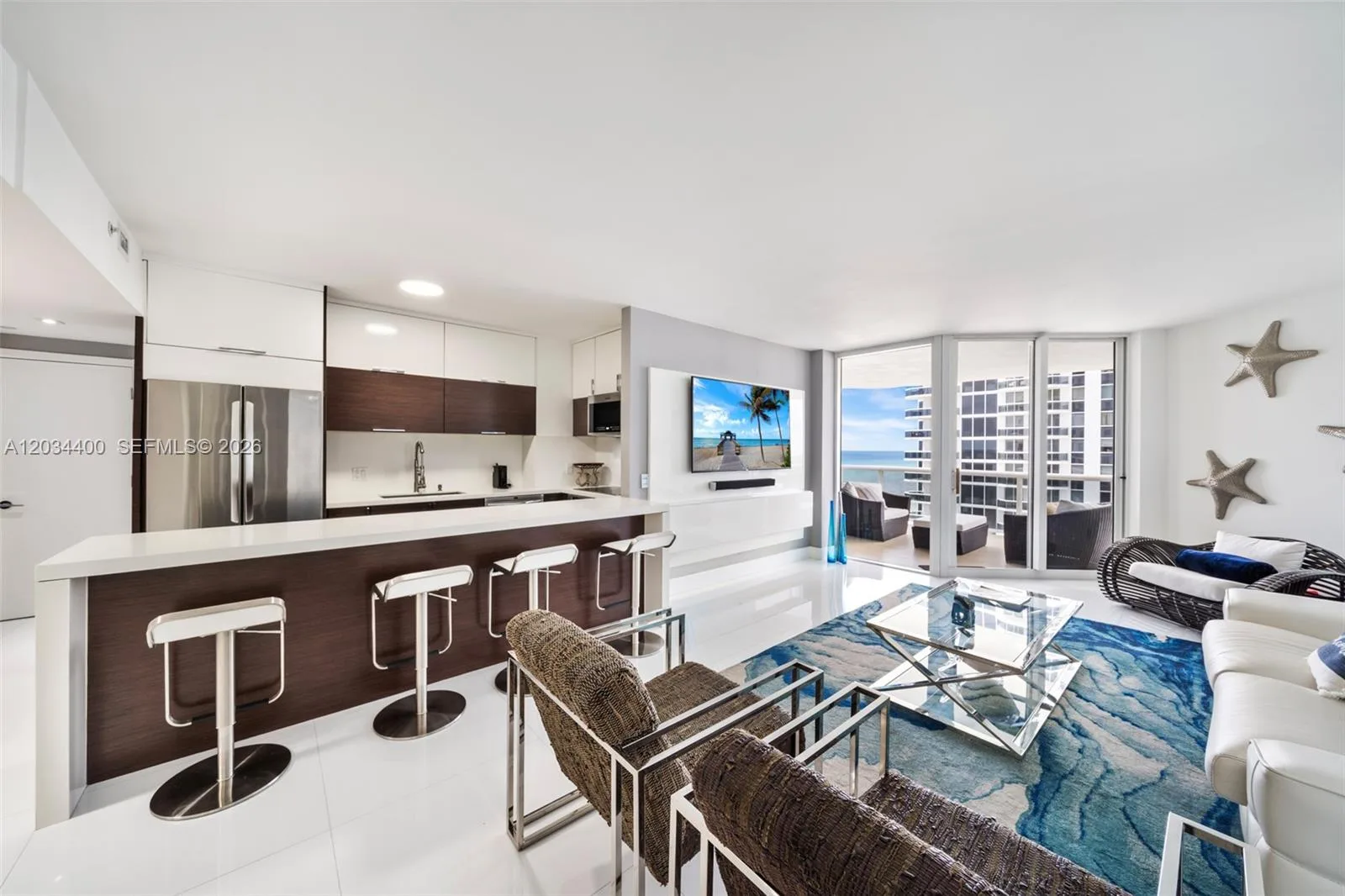 4779 Collins Ave # 2604, Miami Beach, FL 33140 photo 2