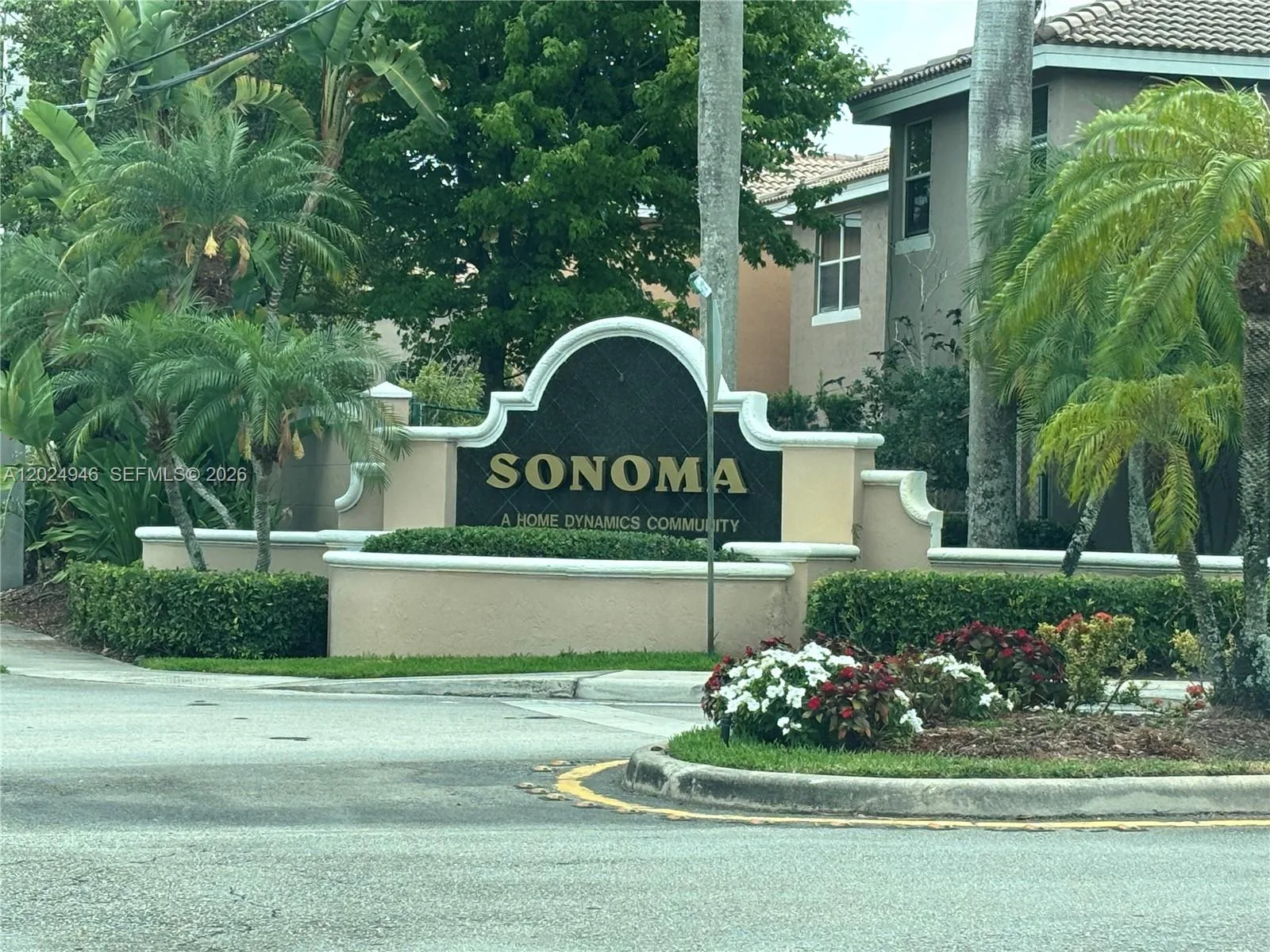 9283 NW 54th St, Sunrise, FL 33351