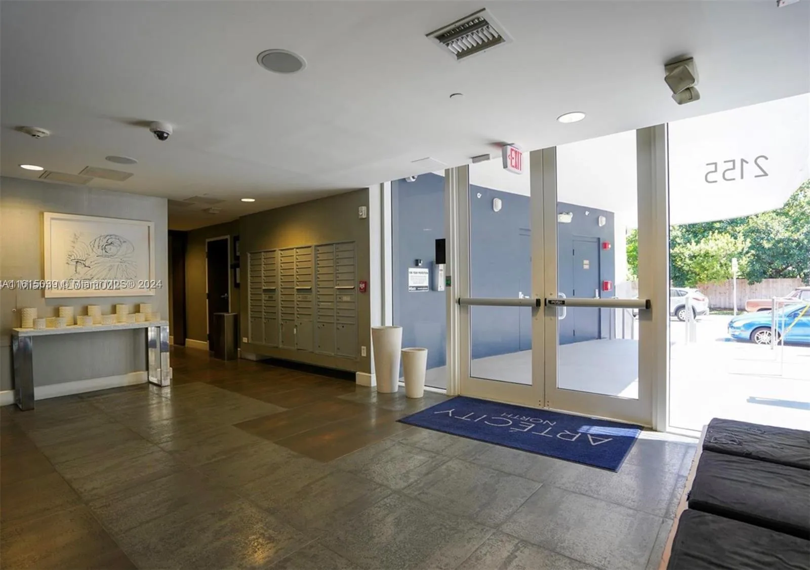 2155 Washington Ct # 206, Miami Beach, FL 33139 photo 5