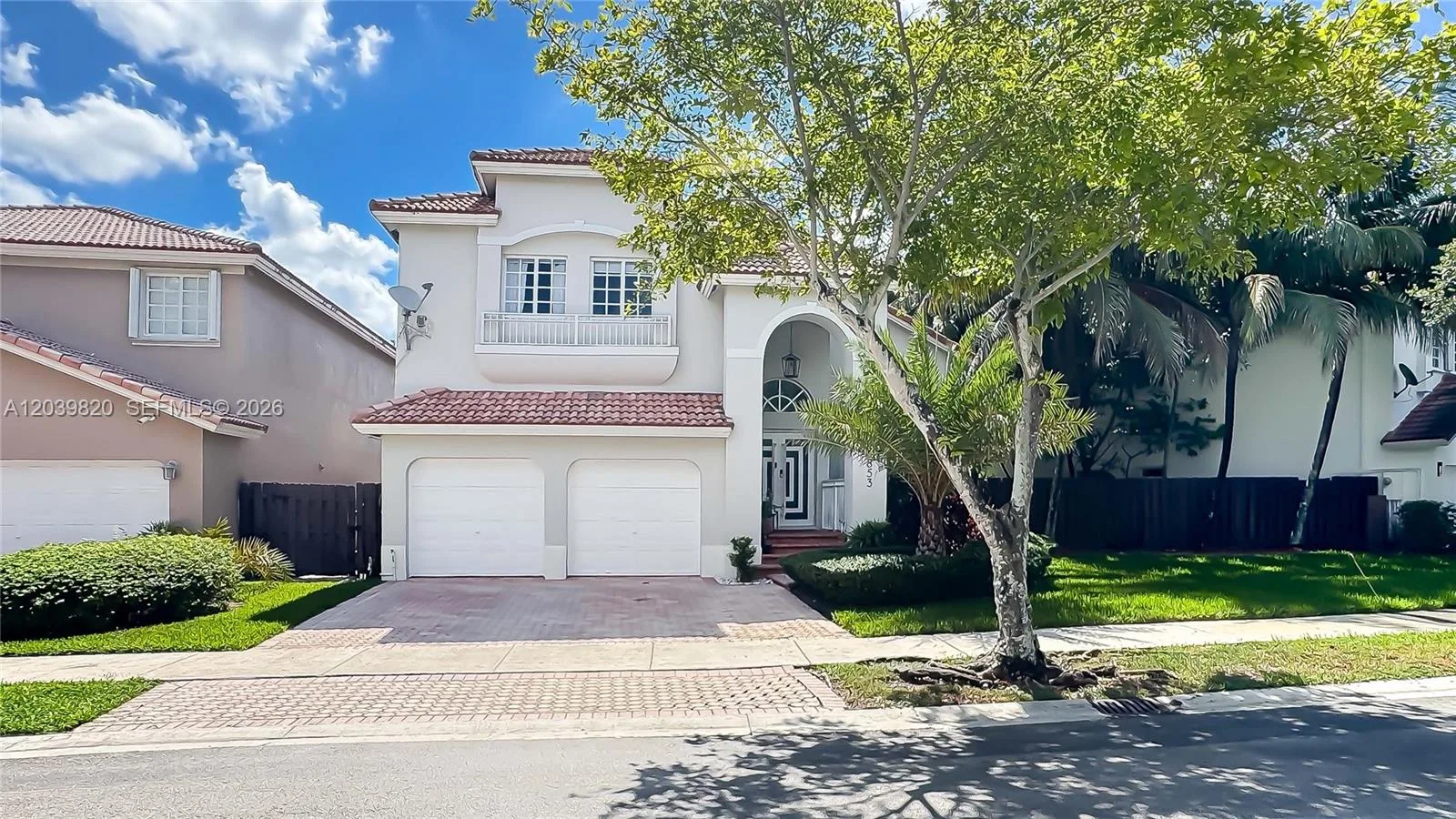 5853 NW 111th Ave, Doral, FL 33178