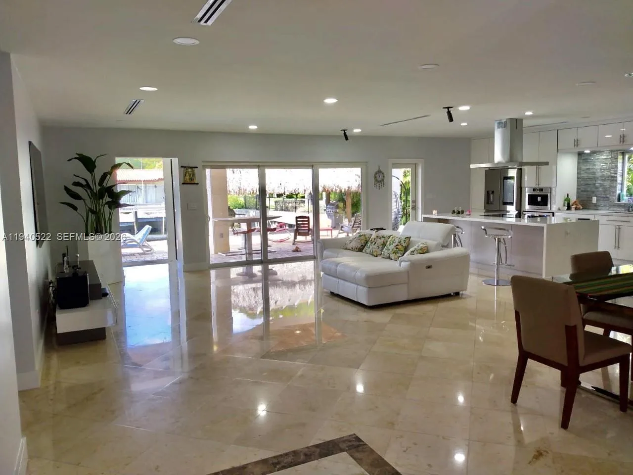 13240 Ortega Ln, North Miami, FL 33181 photo 3