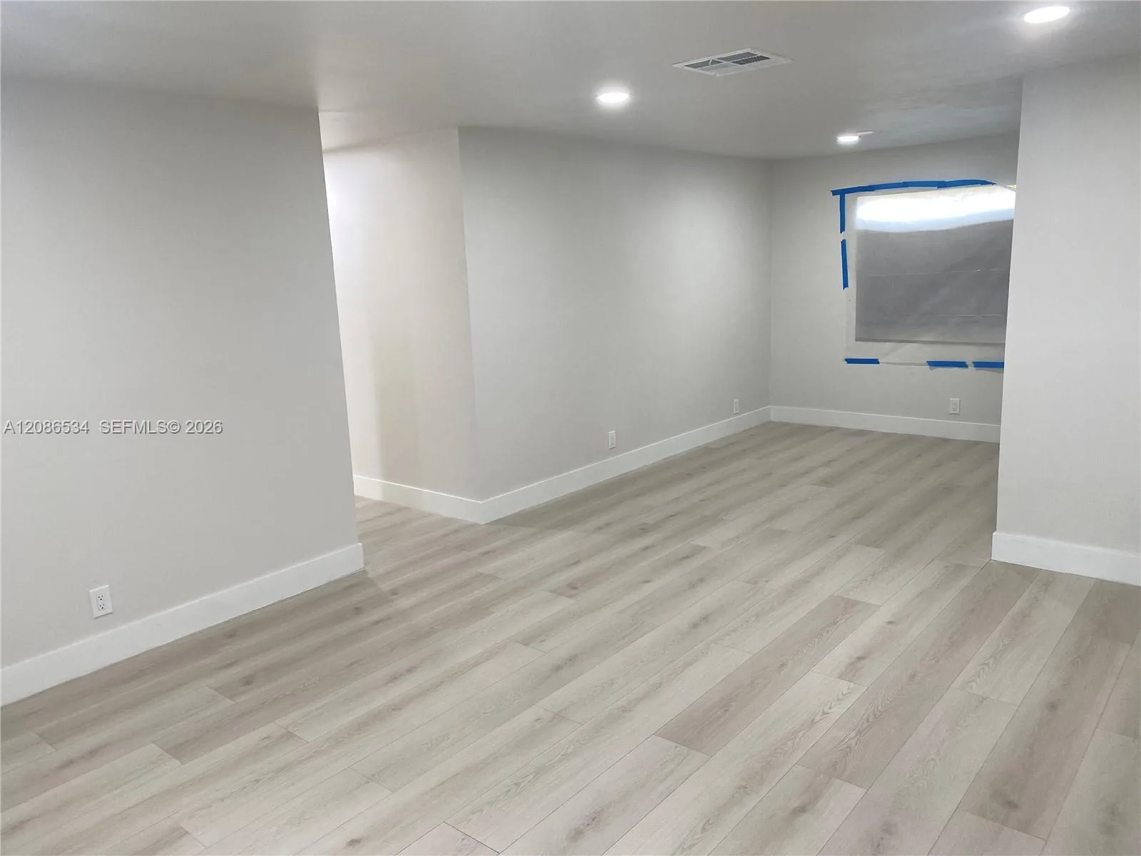 5010 NW 22nd St, Lauderhill, FL 33313