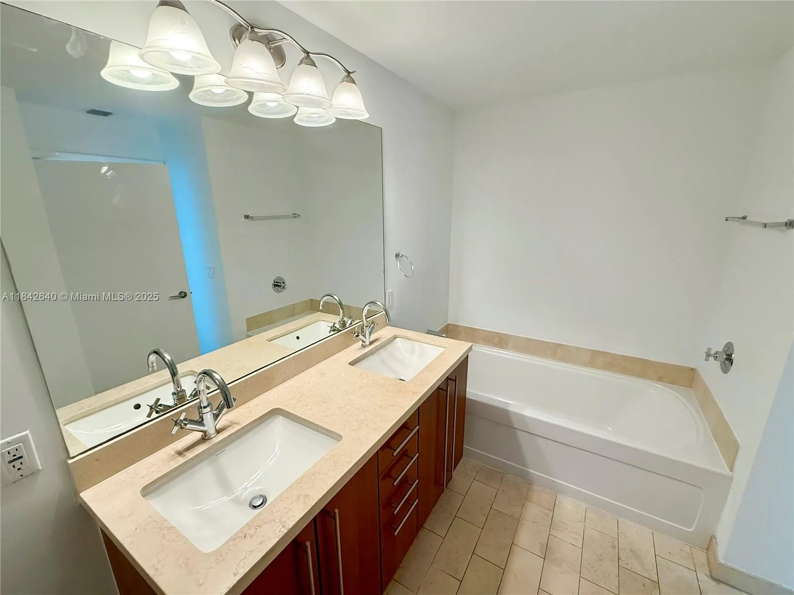 79 SW 12th St # 1909-S + DEN, Miami, FL 33130 photo 8