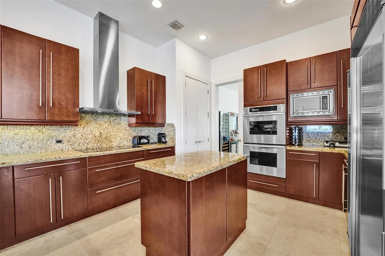 1575 Windjammer Way, Hollywood, FL 33019 photo 12