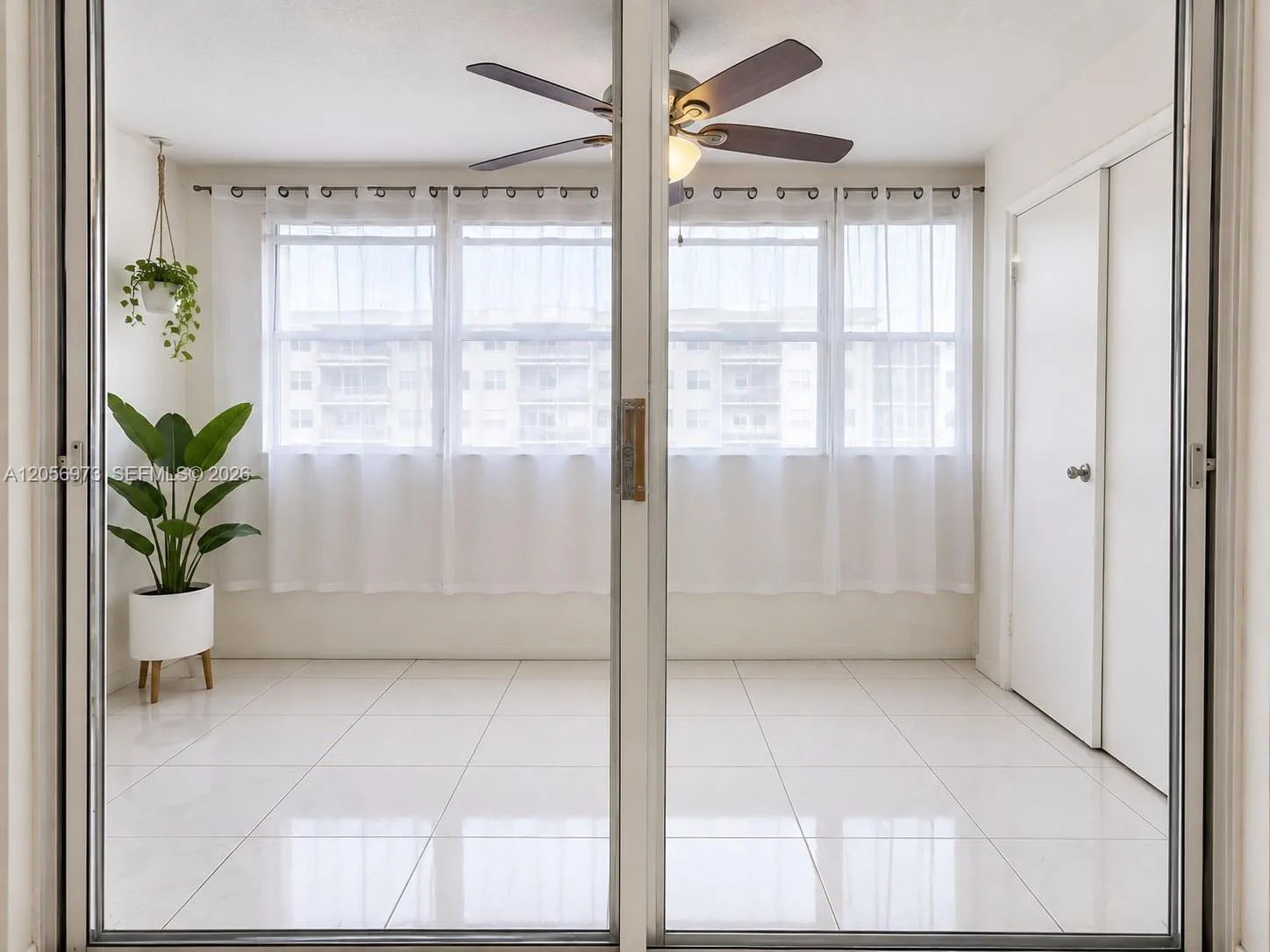 301 NE 14th Ave # 507, Hallandale Beach, FL 33009 photo 4