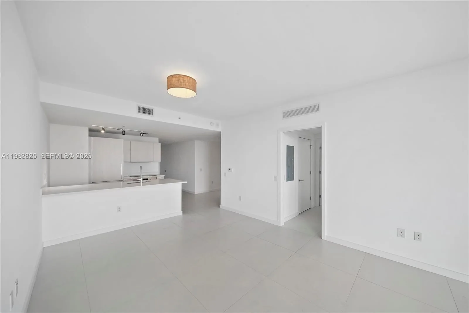 501 NE 31st St # 3110, Miami, FL 33137 photo 2
