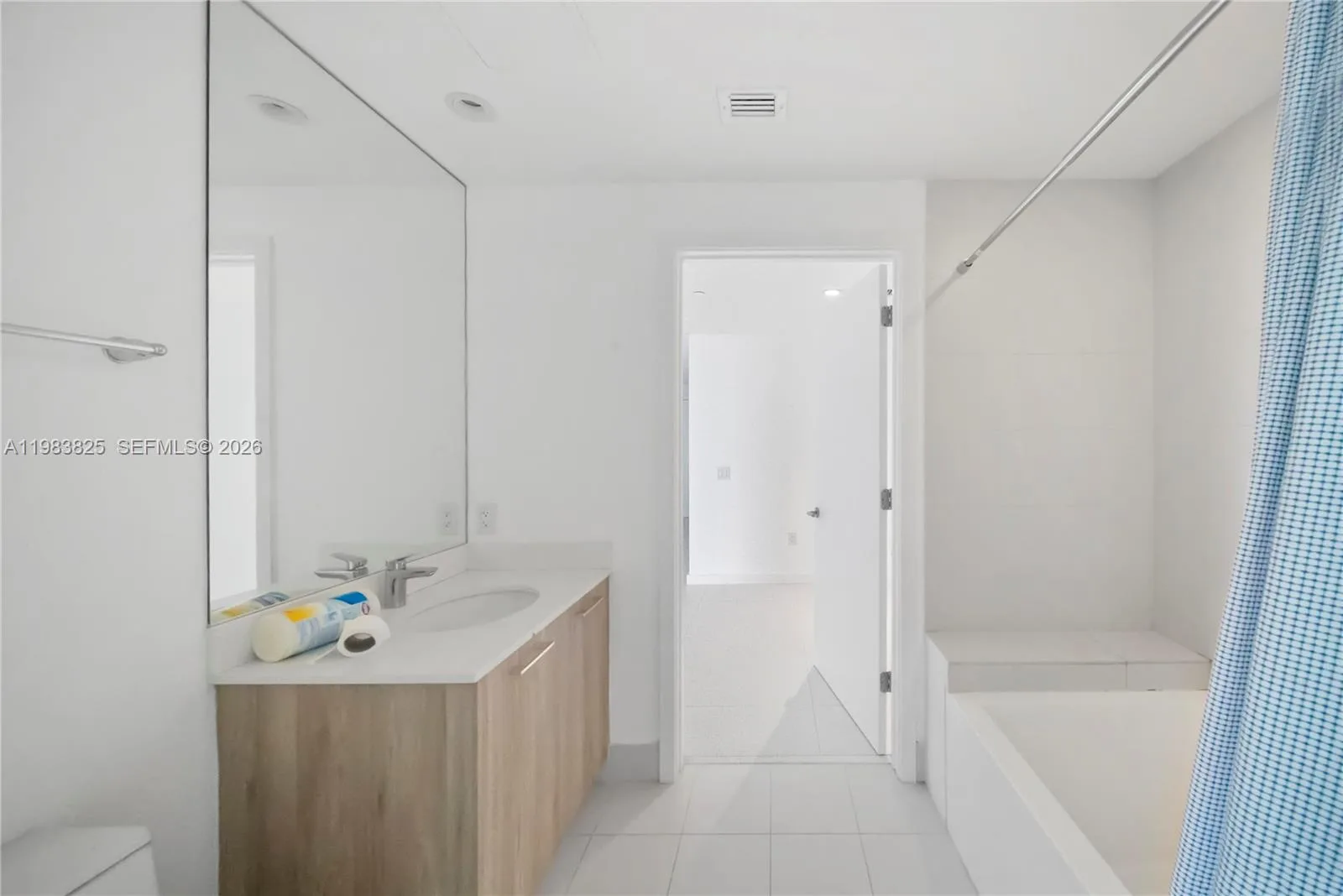 501 NE 31st St # 3110, Miami, FL 33137 photo 6